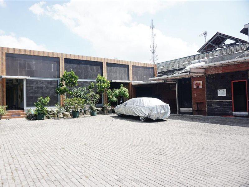 Hotel O Prambanan Near Prambanan Temple Экстерьер фото