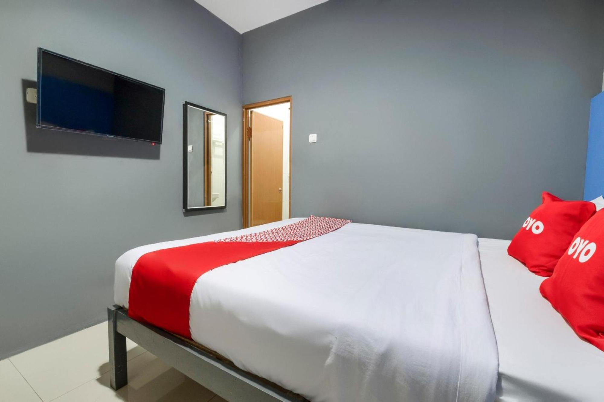 Hotel O Prambanan Near Prambanan Temple Экстерьер фото