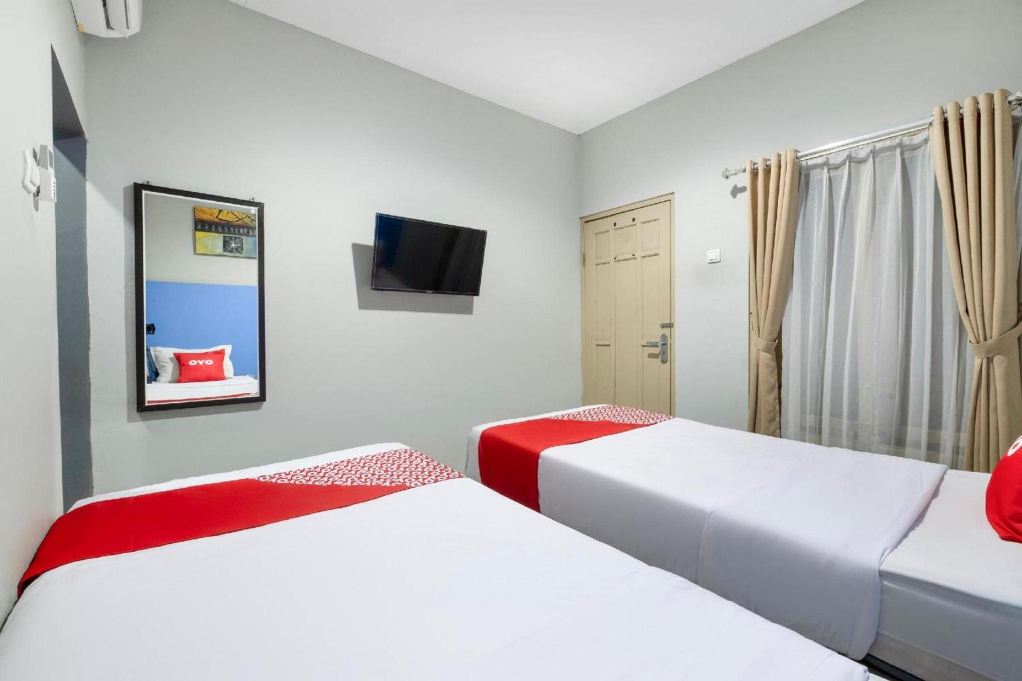 Hotel O Prambanan Near Prambanan Temple Экстерьер фото